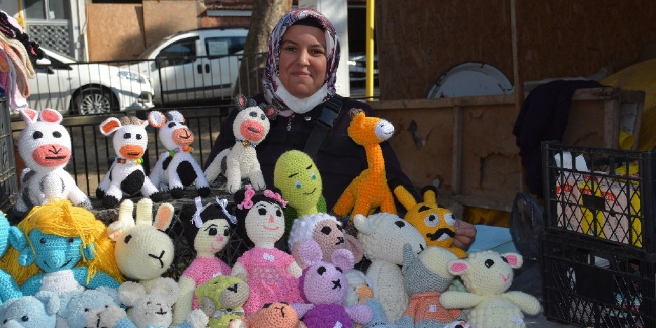 Kendini Otizmli Kızına Adayan Fedakâr Anne