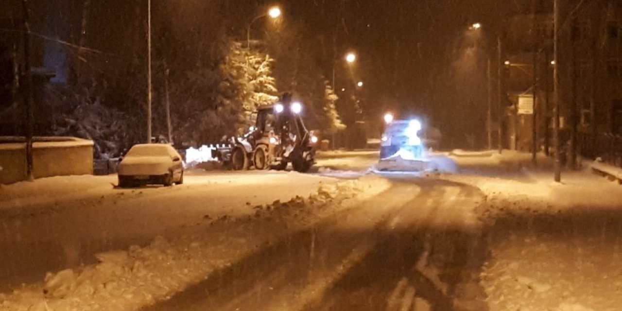Aslanapa’da Karla Mücadele