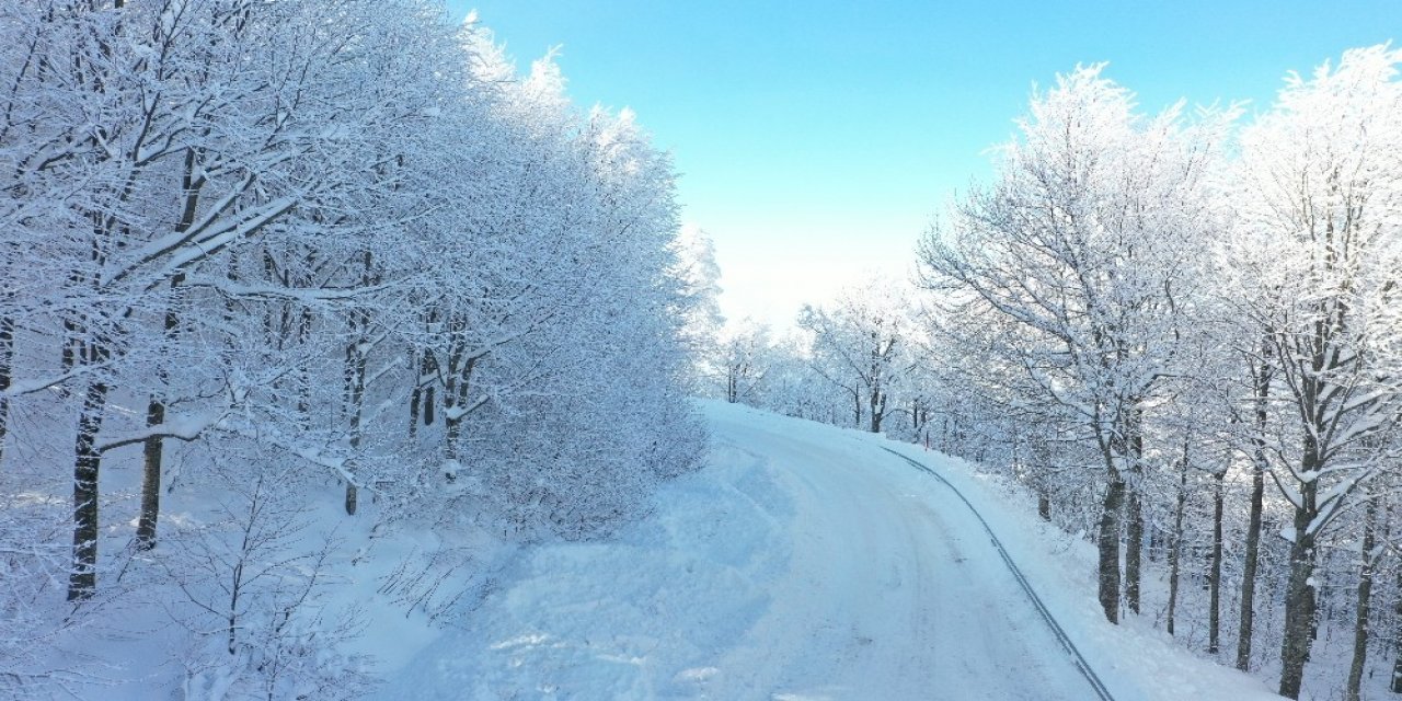 Kartepe’de Kar Kalınlığı Bir Metreye Ulaştı