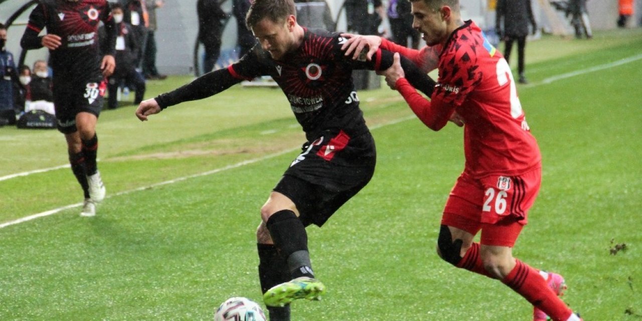 N’sakala Mı, Rıdvan Mı, Dorukhan Mı!
