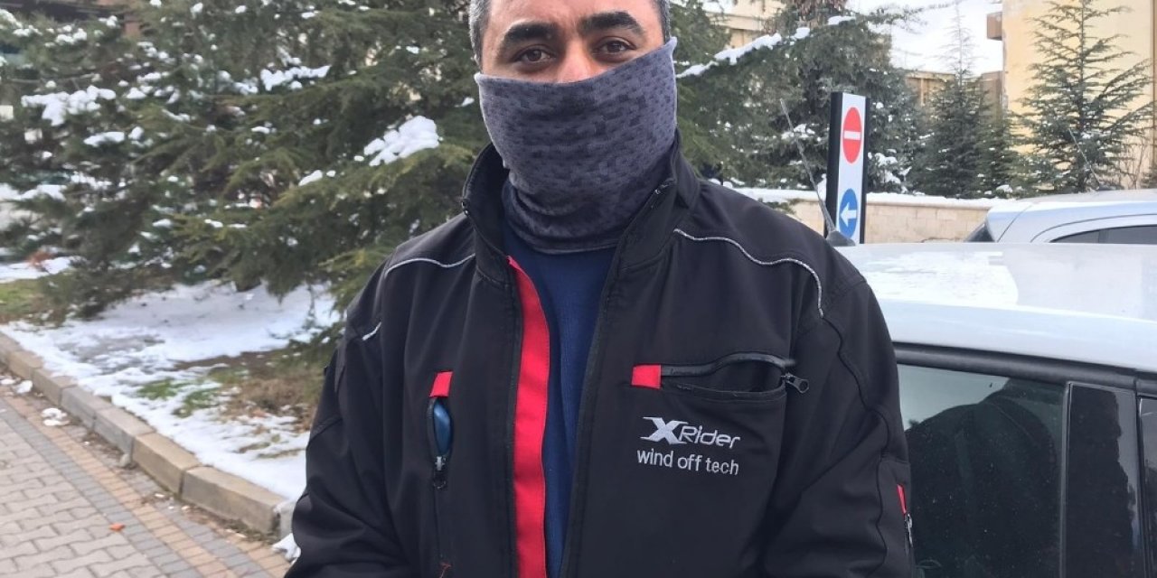 Anne, Baba Ve Çocukları Yan Yana Defnedilecek