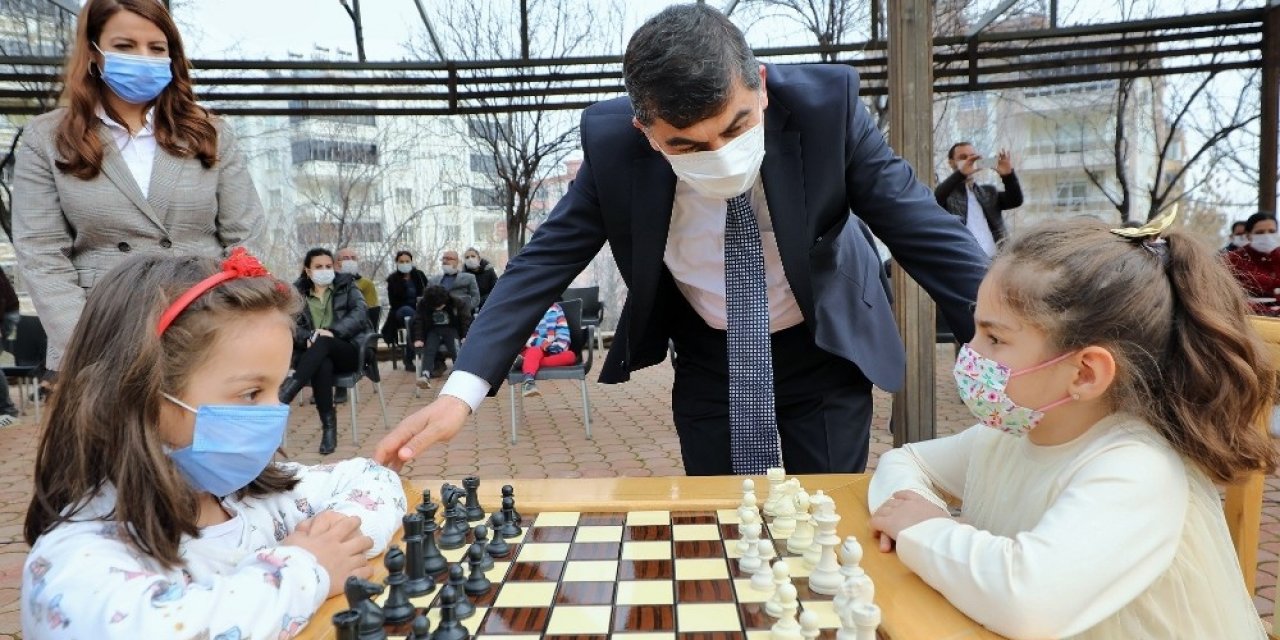 Satrançta Önemli Hamle