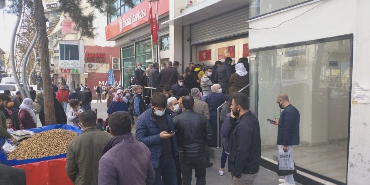 Silvan’da Atm Önlerinde Büyük Tehlike