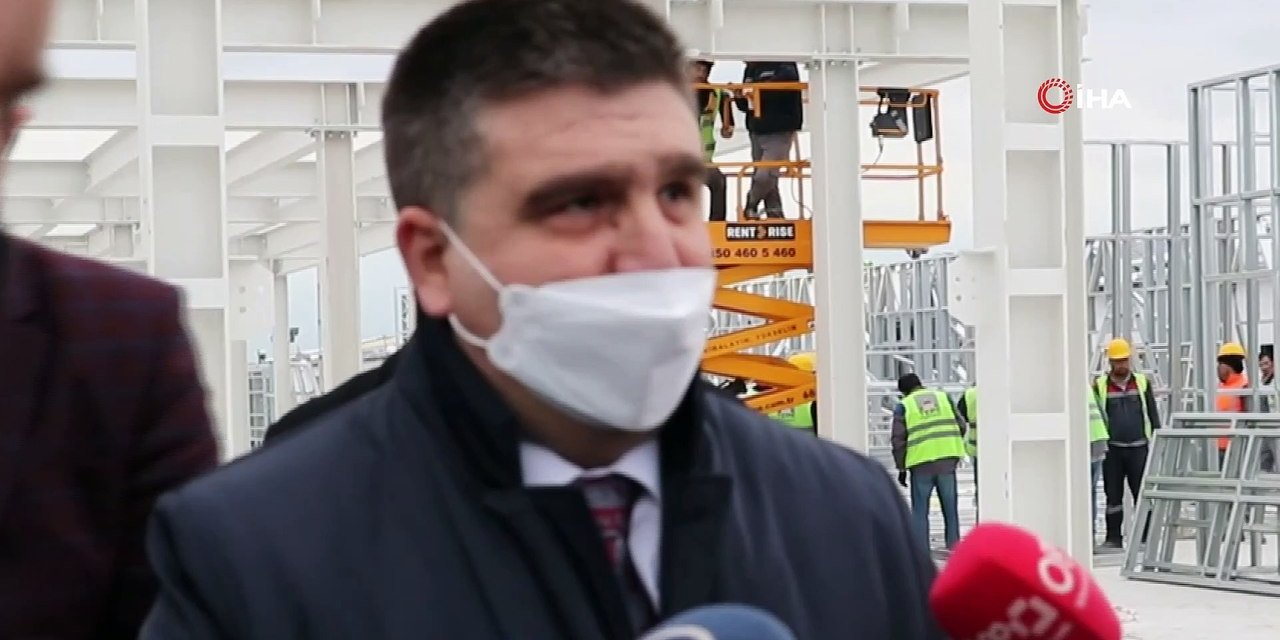 Büyükelçi Yörük’ten Türkiye Tarafından Arnavutluk’ta İnşa Edilmekte Olan Hastaneye Ziyaret