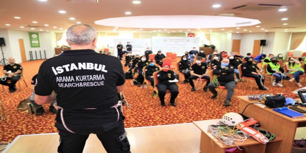 Gaziosmanpaşa Arama Kurtarma Derneği’ne Malzeme Desteği