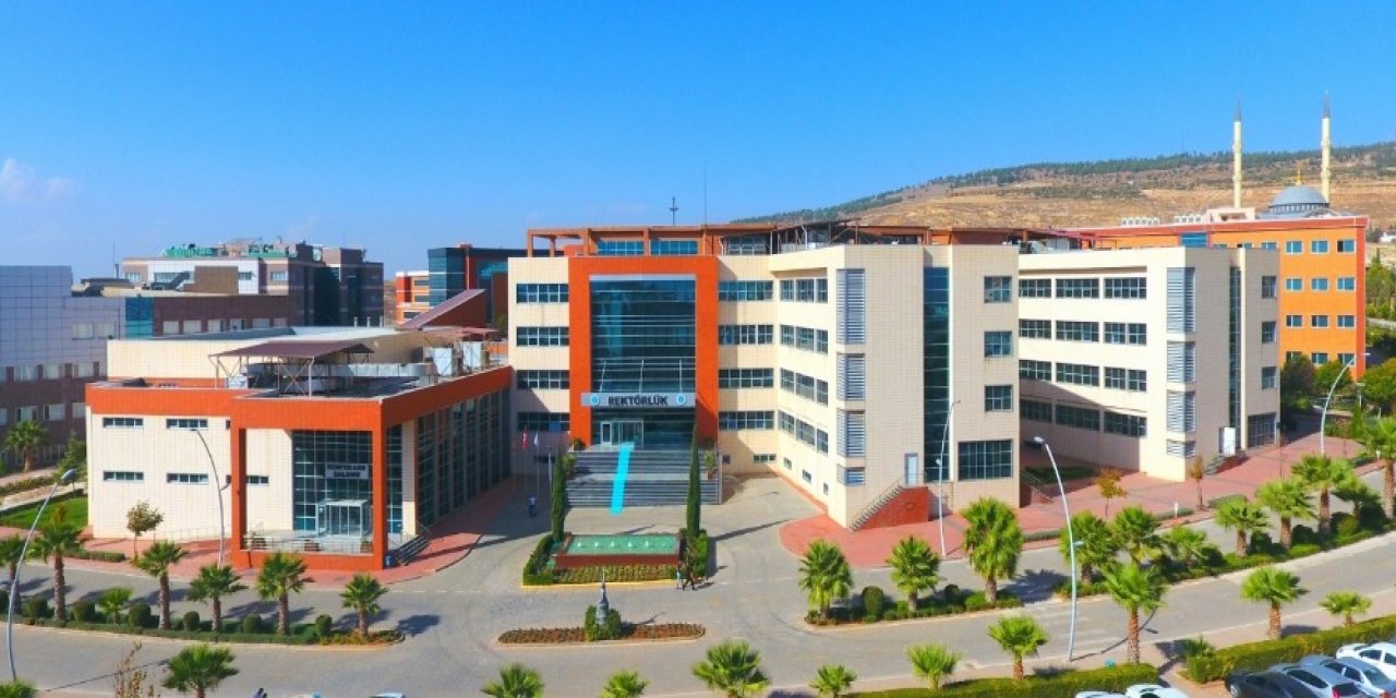 7 Aralık Üniversitesi’ndeki 2 Fakulteye Yeni Dekan Atandı