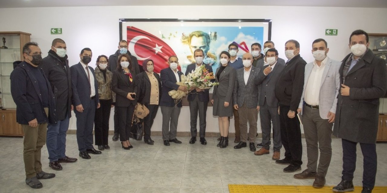 Seçer: "sivil Toplumla İşbirliği, Karar Alma Noktasında Beni Rahatlatıyor"