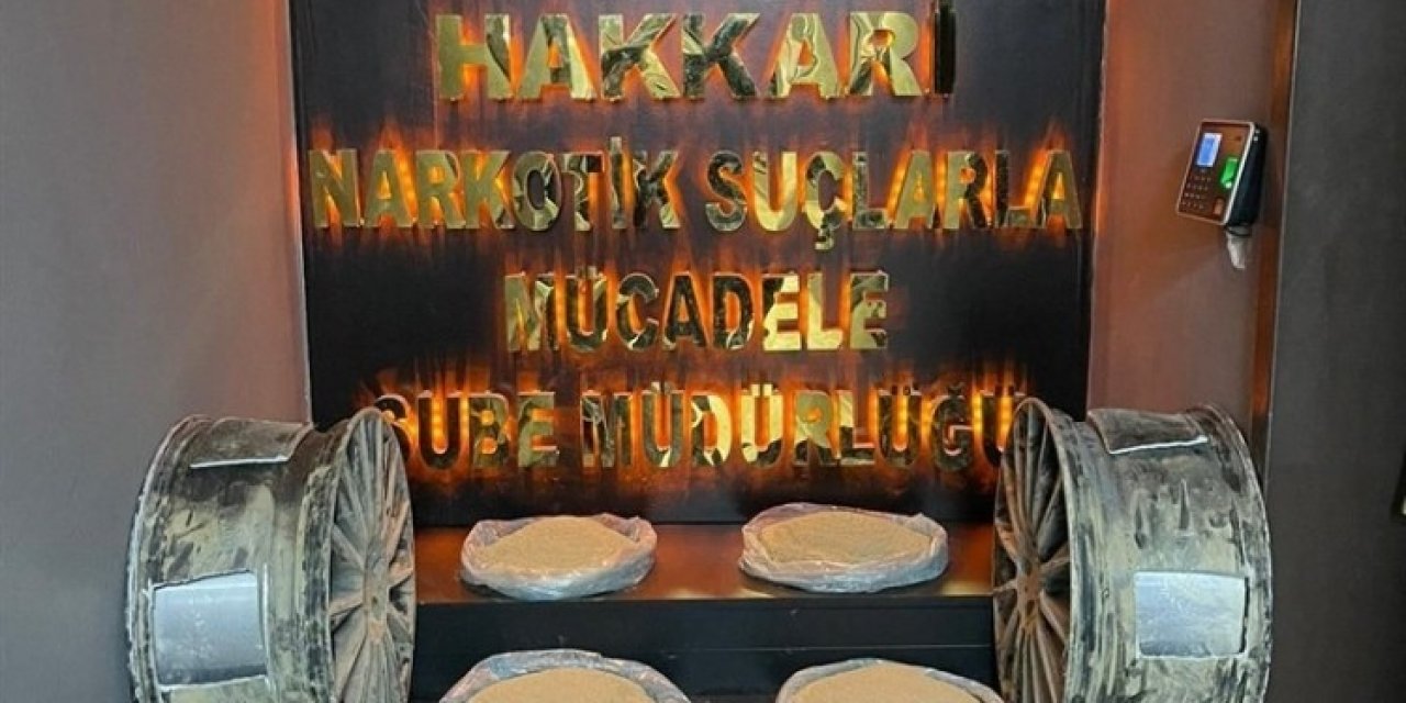 Hakkari’de 12 Kilo 800 Gram Eroin Maddesi Ele Geçirildi