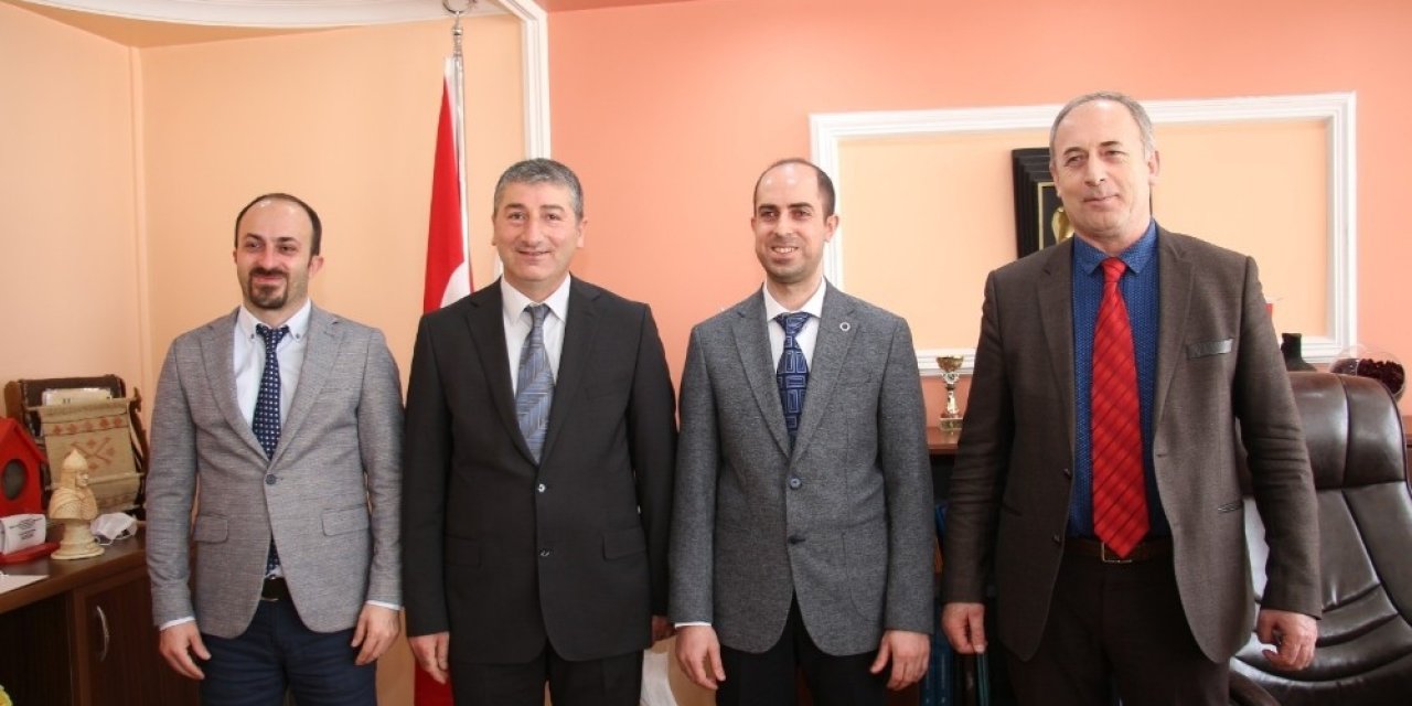 Oltu Meslek Yüksek Okulunda Devir Teslim Töreni Yapıldı