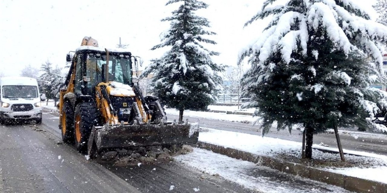 Yenişehir’de Kar Temizliği