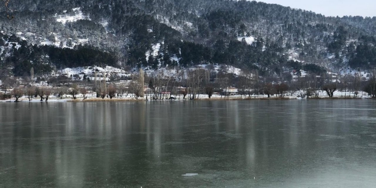 Gölcük Gölü Buz Tuttu