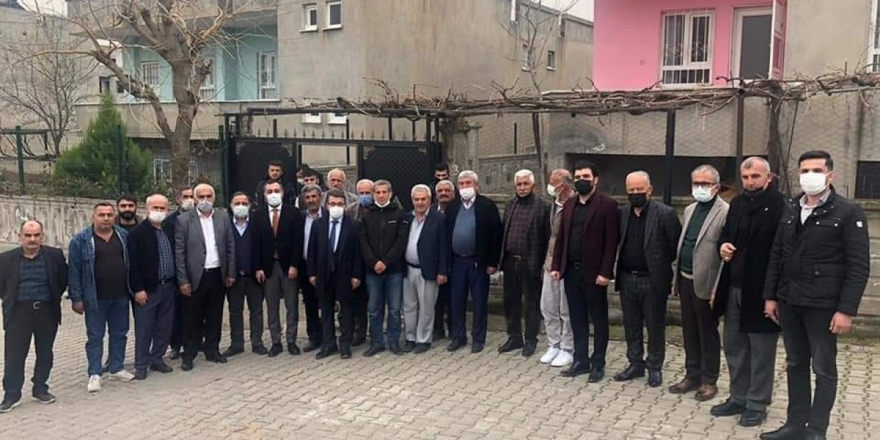 Ak Parti Batman İ̇l Başkanı Gür, Vatandaşlarla Bir Araya Geldi