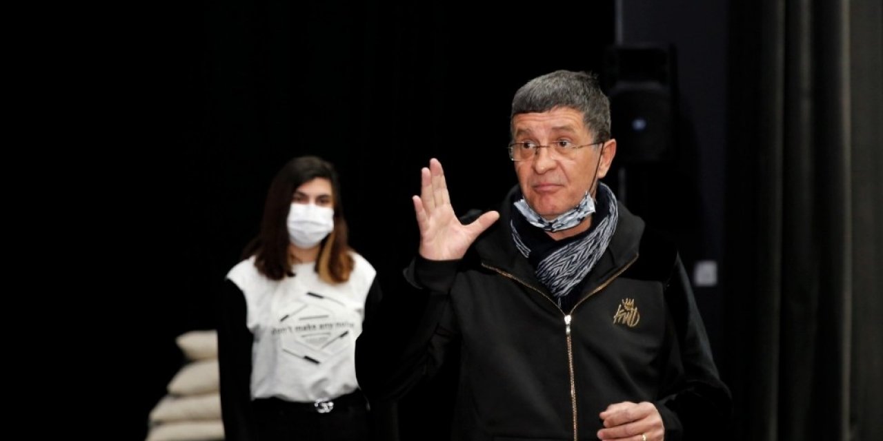 Başakşehirli Gençler Usta Tiyatrocuyla Yeniden Sahnede