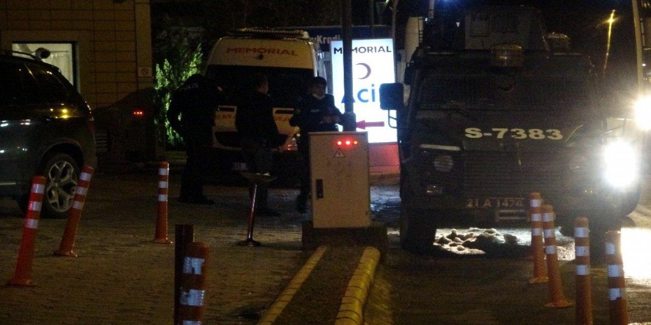 Kan Davalısıyla Karşılaşınca Kafasına Sıktı