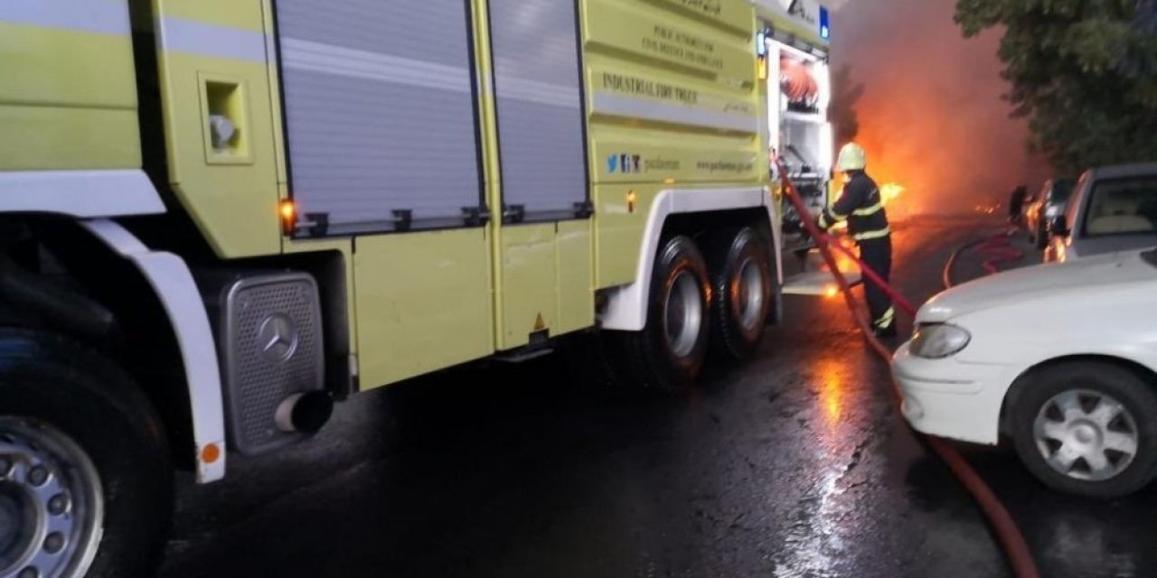 Umman’da Sanayi Bölgesinde Büyük Yangın