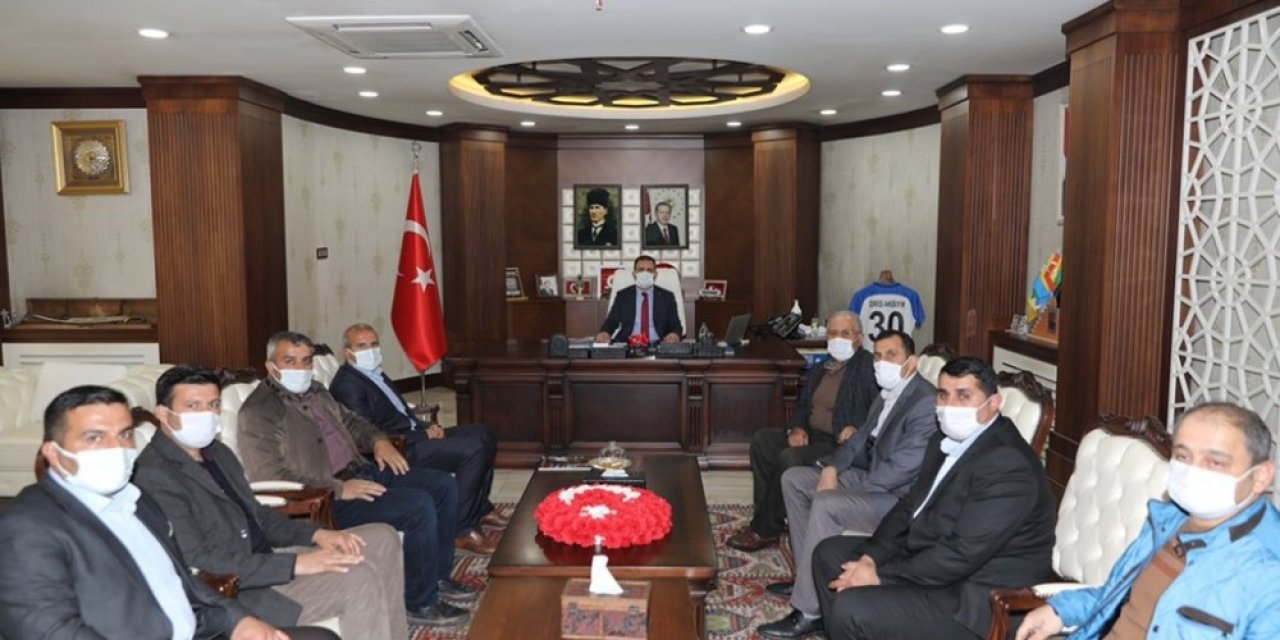 Vali Akbıyık Muhataralarla Bir Araya Geldi