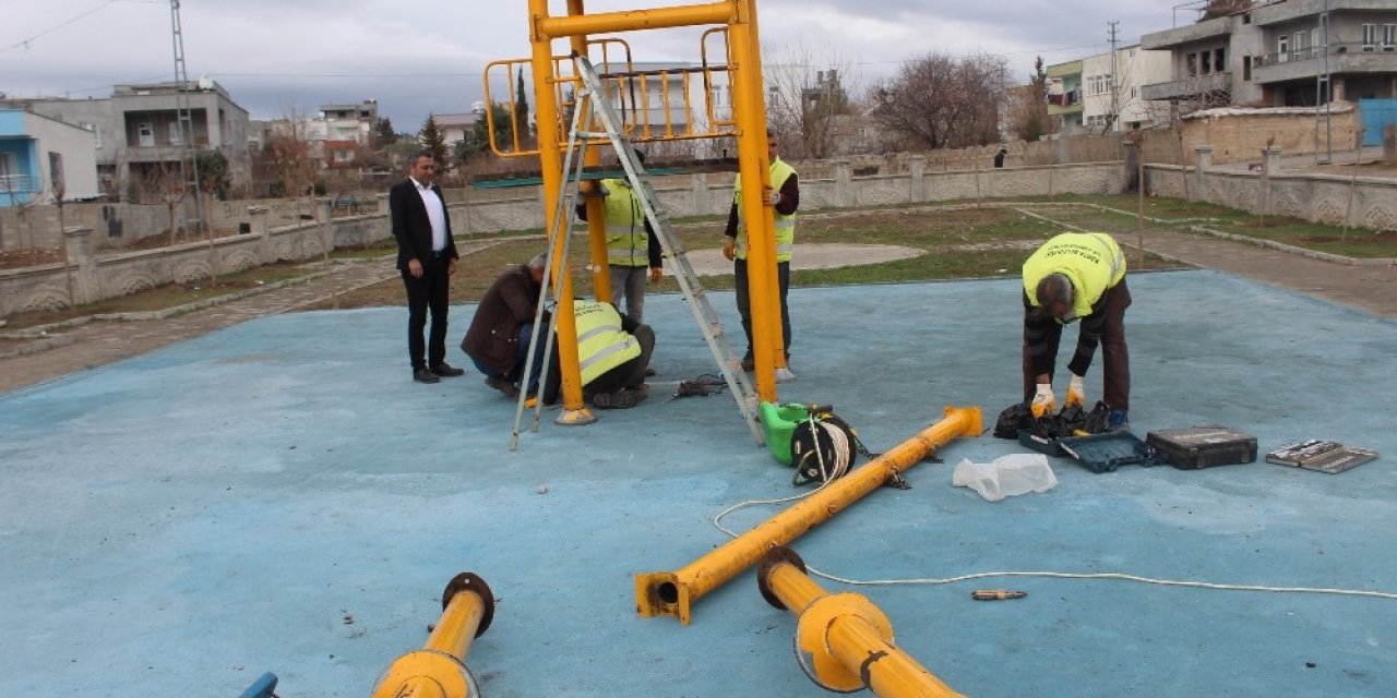 Kahta’daki Parklar Yenileniyor