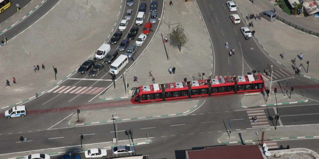 T1 Ve T2 Bağlantısı İçin İ̇pekböceği Seferlerine Mola