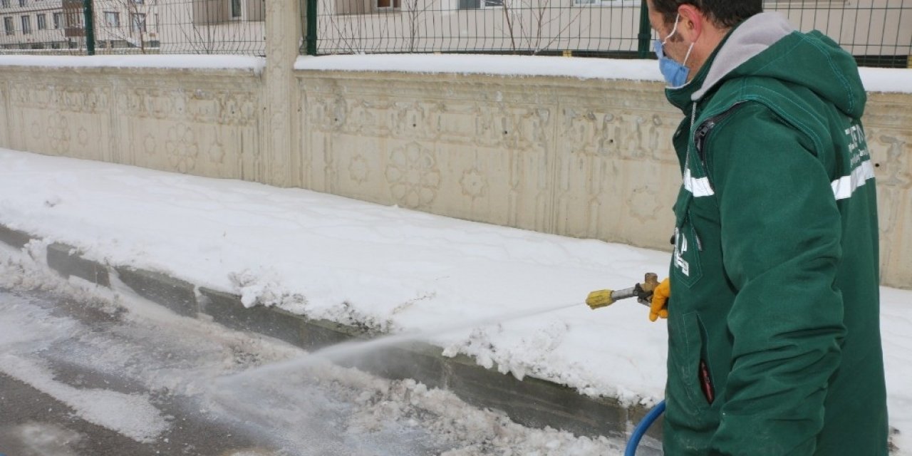 Vatandaş İhbar Ediyor, Aziziye Gerekeni Yapıyor
