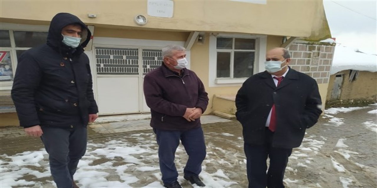Kaymakam Ünal Köylerdeki Hizmet Ve Sorunları Yerinde Görüyor