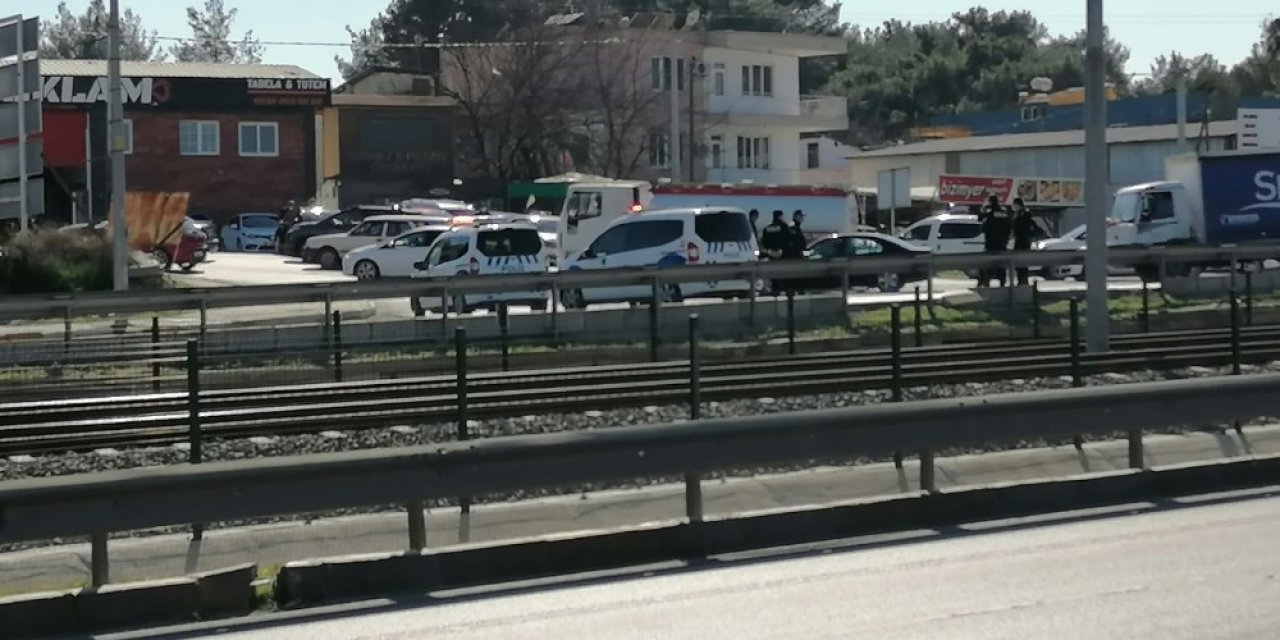 Polisi Alarma Geçiren Paketten Bebek Bezi Çıktı