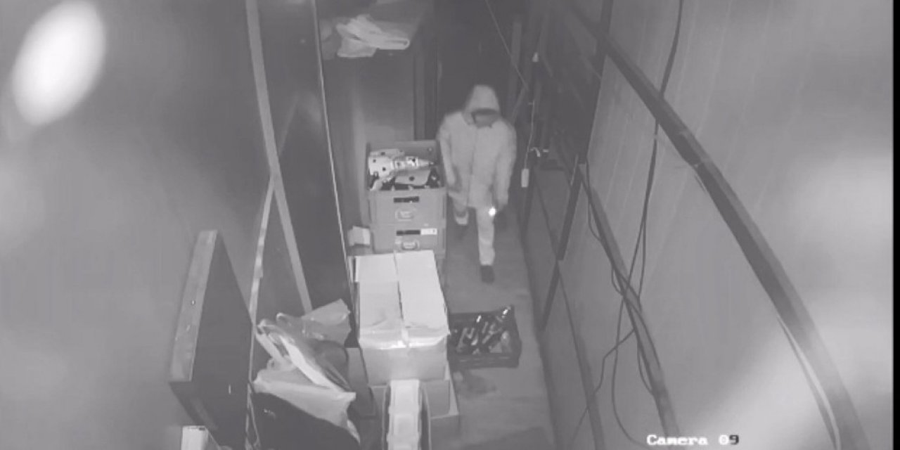 Manisa’da Hırsızlık Anı Kamerada