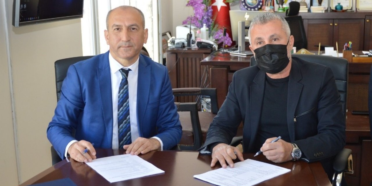 Manavgat Belediyesi Kızılot Halk Plajı’nı 10 Yıllığına Kiraladı