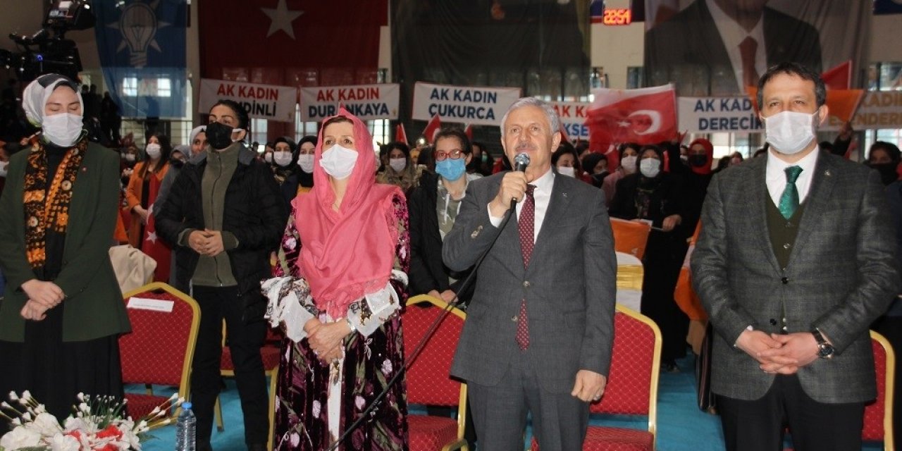 Ak Parti Hakkari Kadın Kolları Başkanı Ertuş Güven Tazeledi