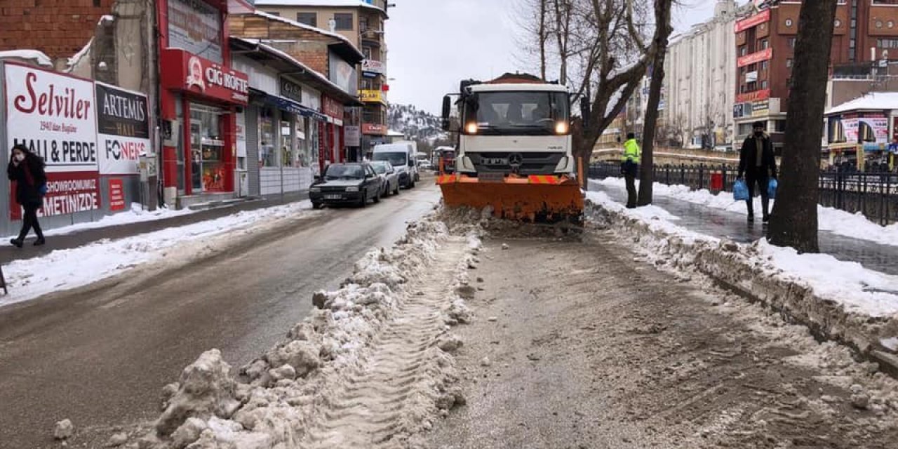 Kastamonu’da Kar Mesaisi Devam Ediyor