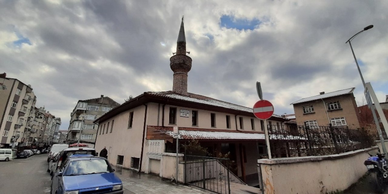 İ̇lk Ayasofya Kilisesi 1600 Yıldır Ayakta Duruyor