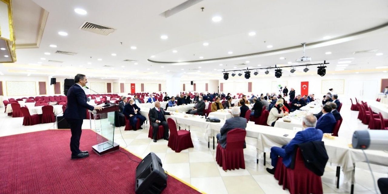 Mamak Belediyesinden Muhtarlara Bilgisayar