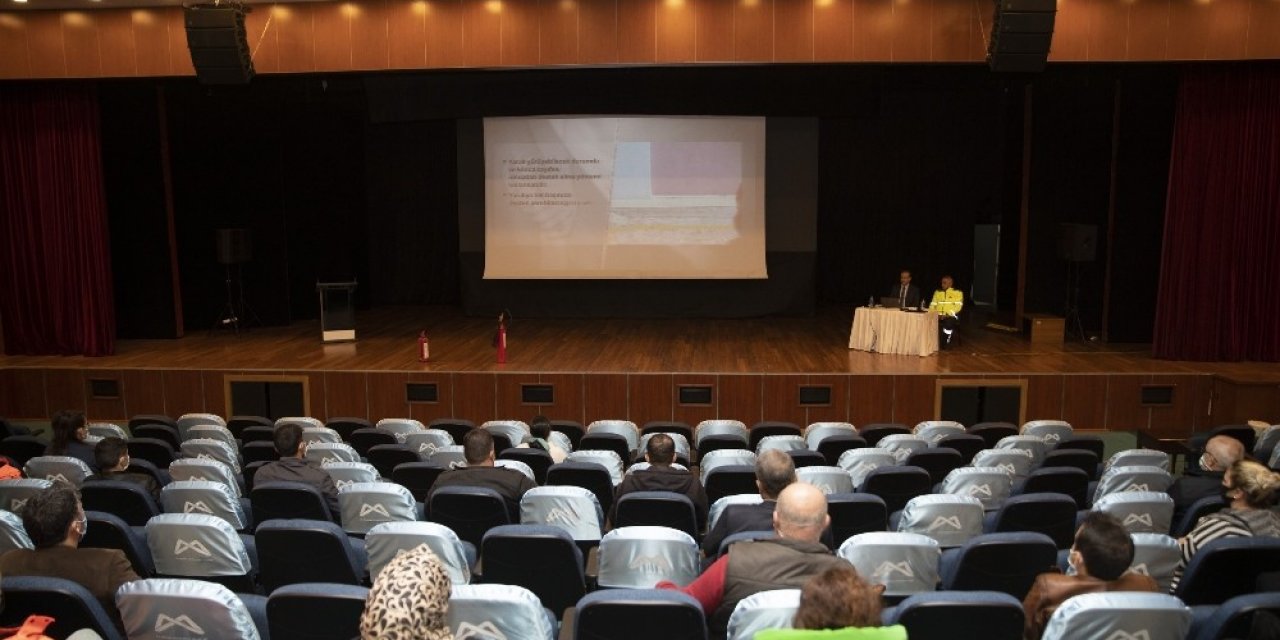 Mersin Büyükşehir Belediyesinden Özel Gereksinimli Bireylere Özel ‘yardımcı Refakatçi’