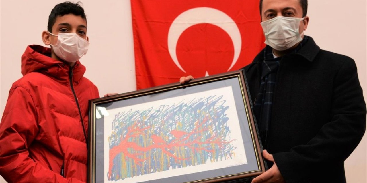 Çocuk Evlerinde Kalan Çocuklara Bilgisayar Dağıtıldı