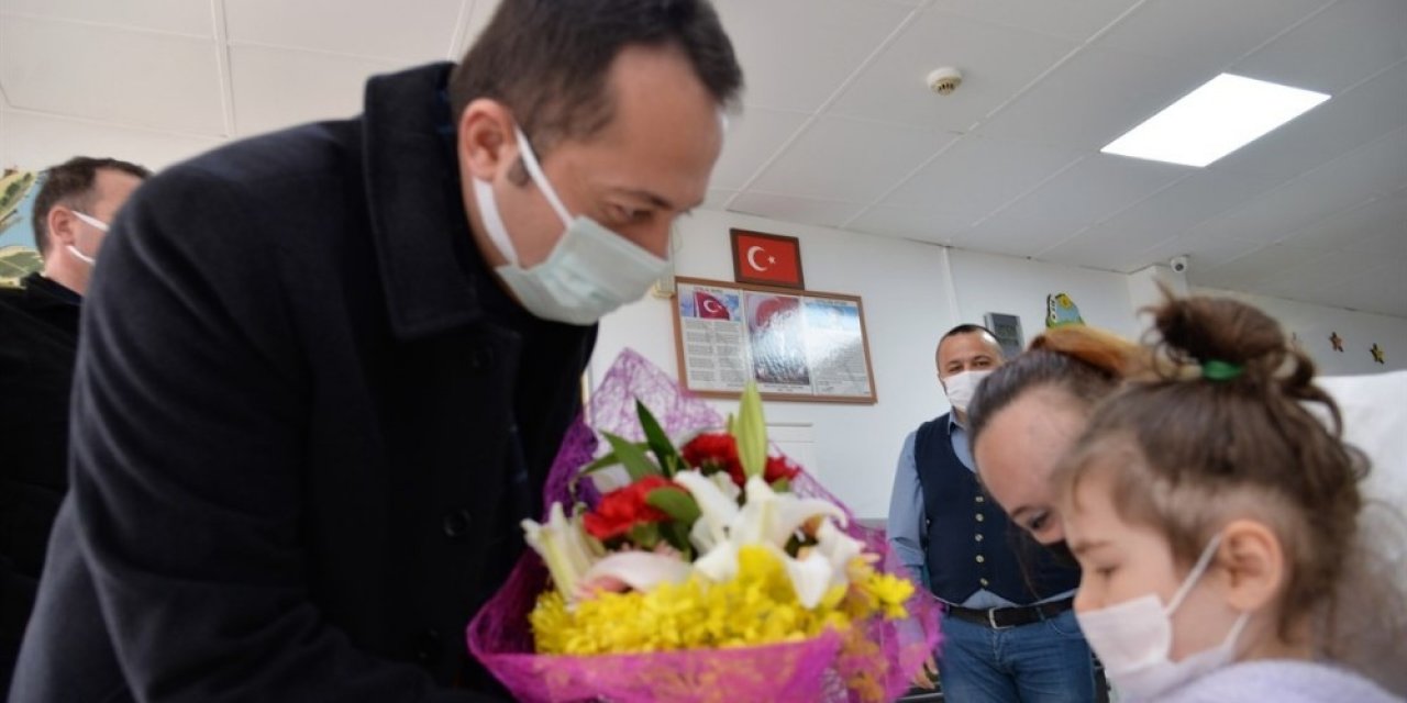 Vali Şentürk, Özel Eğitim Ve Rehabilitasyon Merkezlerini Ziyaret Etti