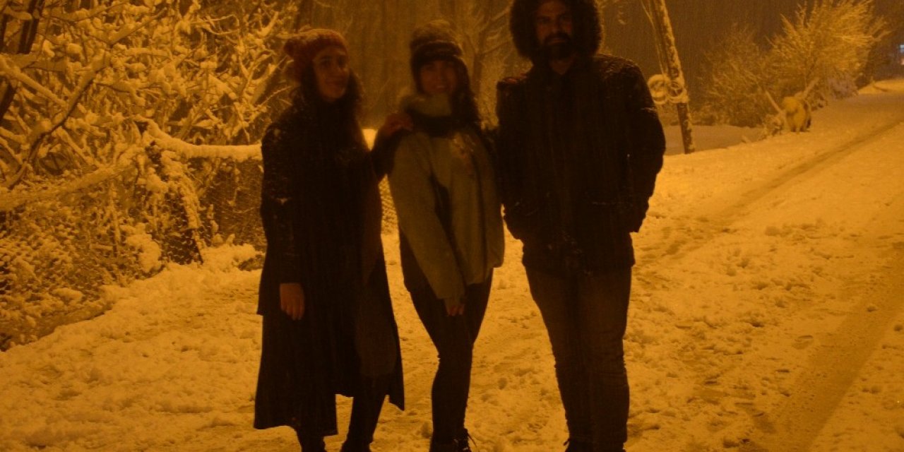 Şırnak Kara Teslim Oldu, Birçok Köy Yolu Ulaşıma Kapandı