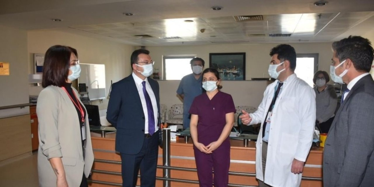 Kaymakam Şahin, Hastanedeki Çalışmaları İnceledi