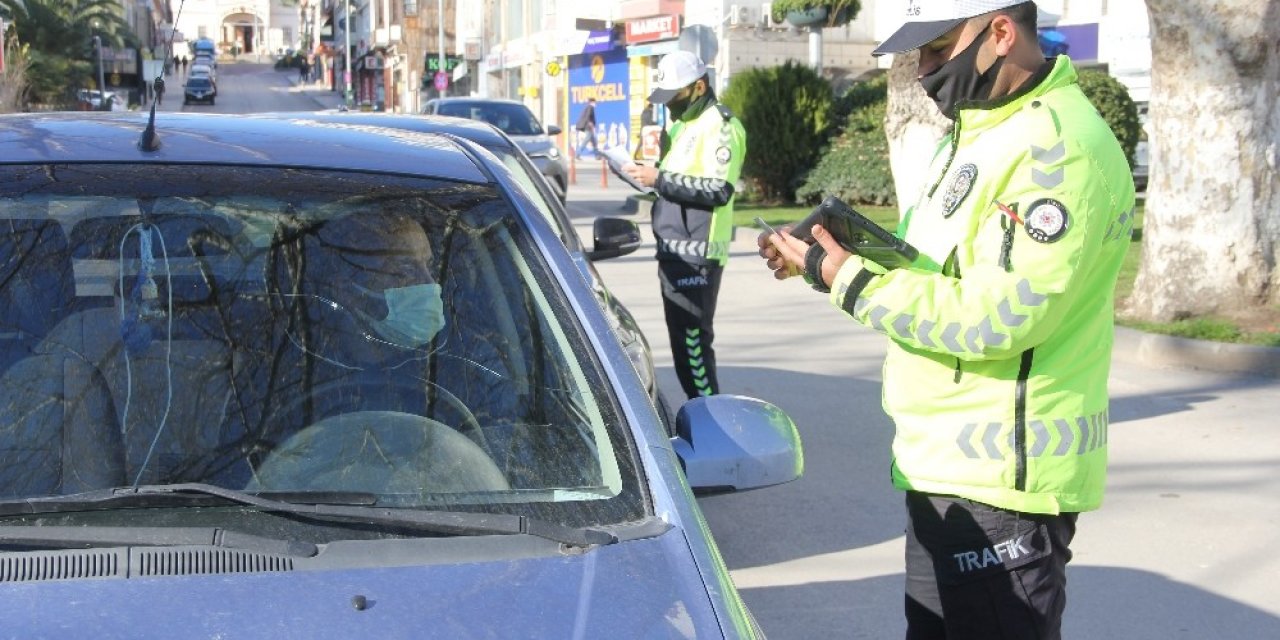 Sinop’ta Polis Kısıtlamada Gezmeye Çıkanlara Fırsat Vermedi