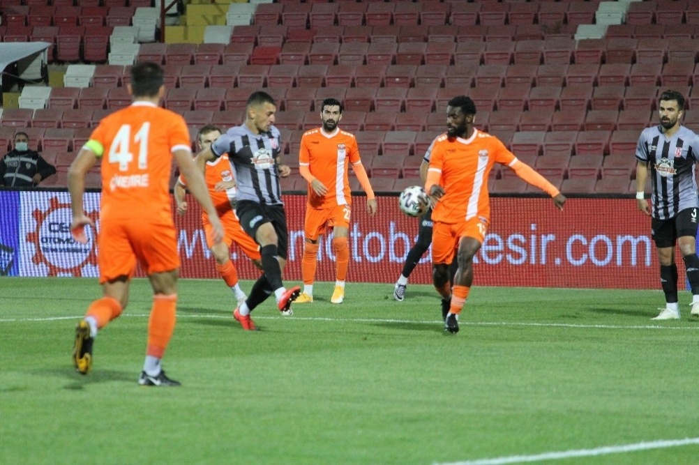 8. hafta müsabakasında Balıkesirspor, Adanaspor’u ağırlıyor.