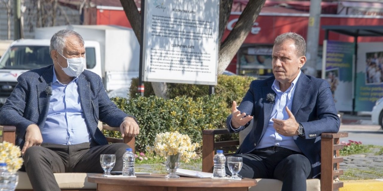 Seçer Ve Karalar 4 Kanalın Ortak Yayınında Buluştu