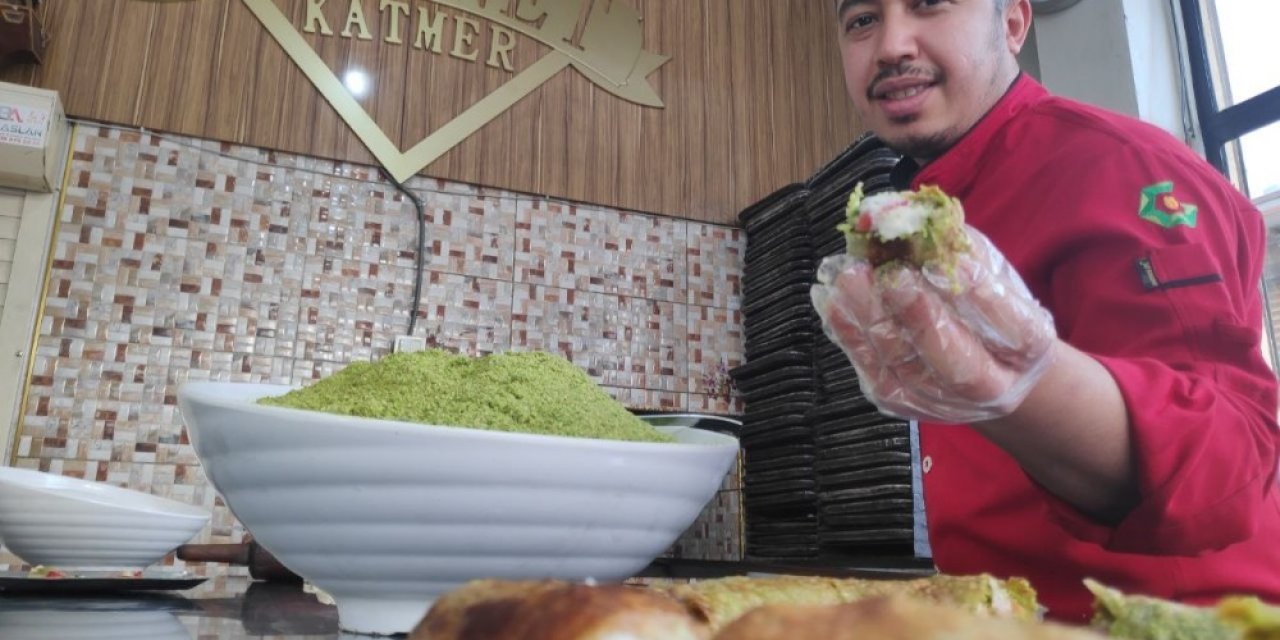 Gaziantep’in Yeni Lezzeti: Meyveli Katmer