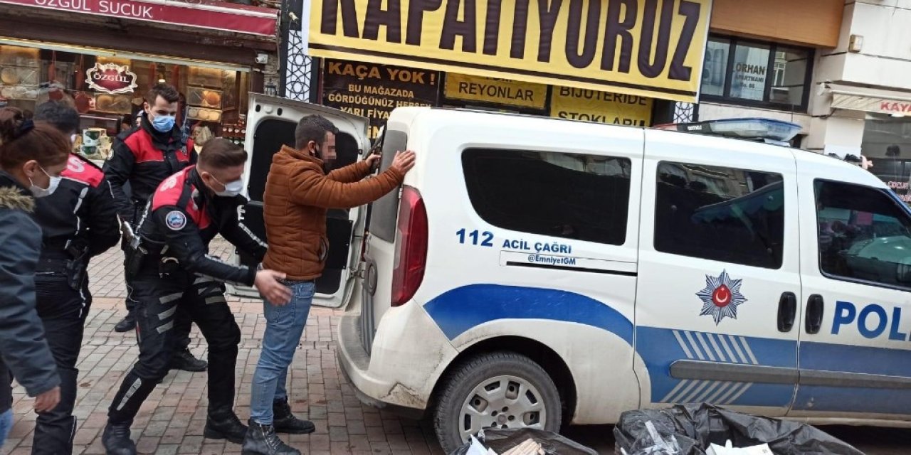 Küçük Doruk’u Annesinin Kucağında Bıçaklamış