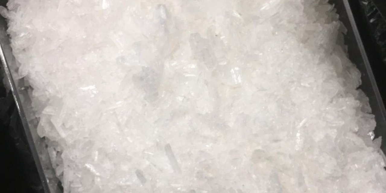 Alanya’da 400 Bin Lira Değerinde Metamfetamin Ele Geçirildi