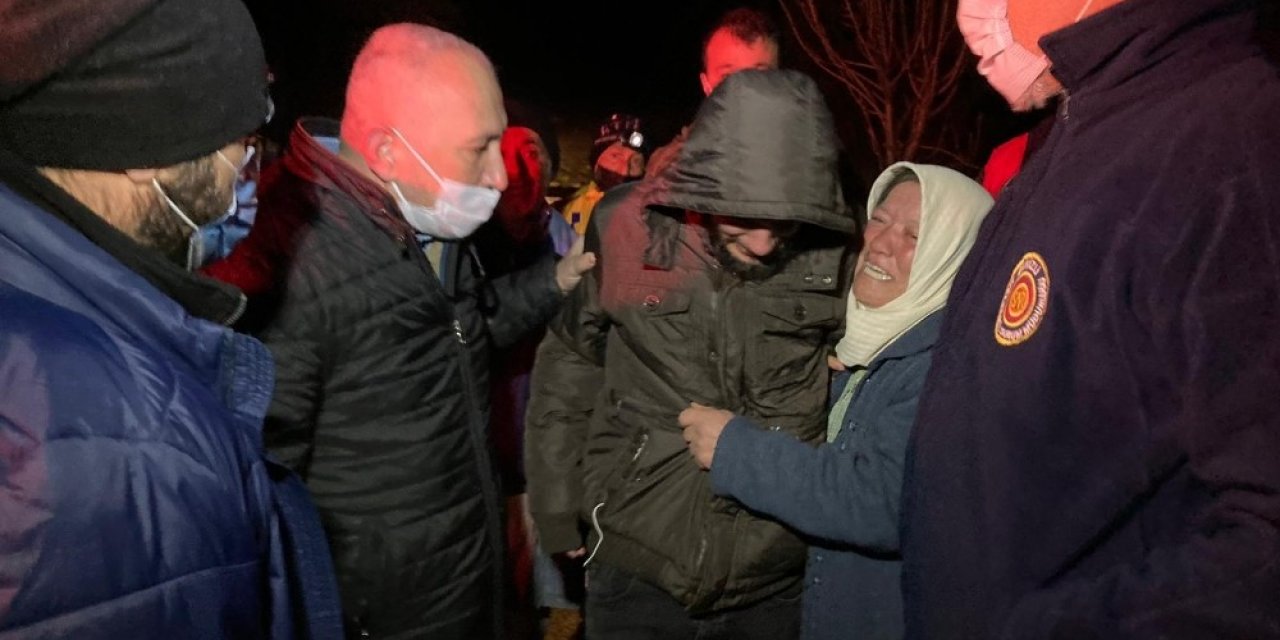 Eşinin Boşanma Davası Açtığını Öğrenen Koca Donmak Üzereyken Bulundu