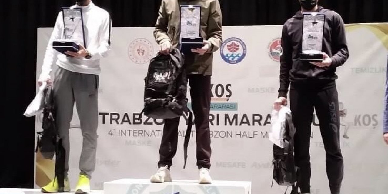 Ersin Tekal Altın Madalya İle Döndü