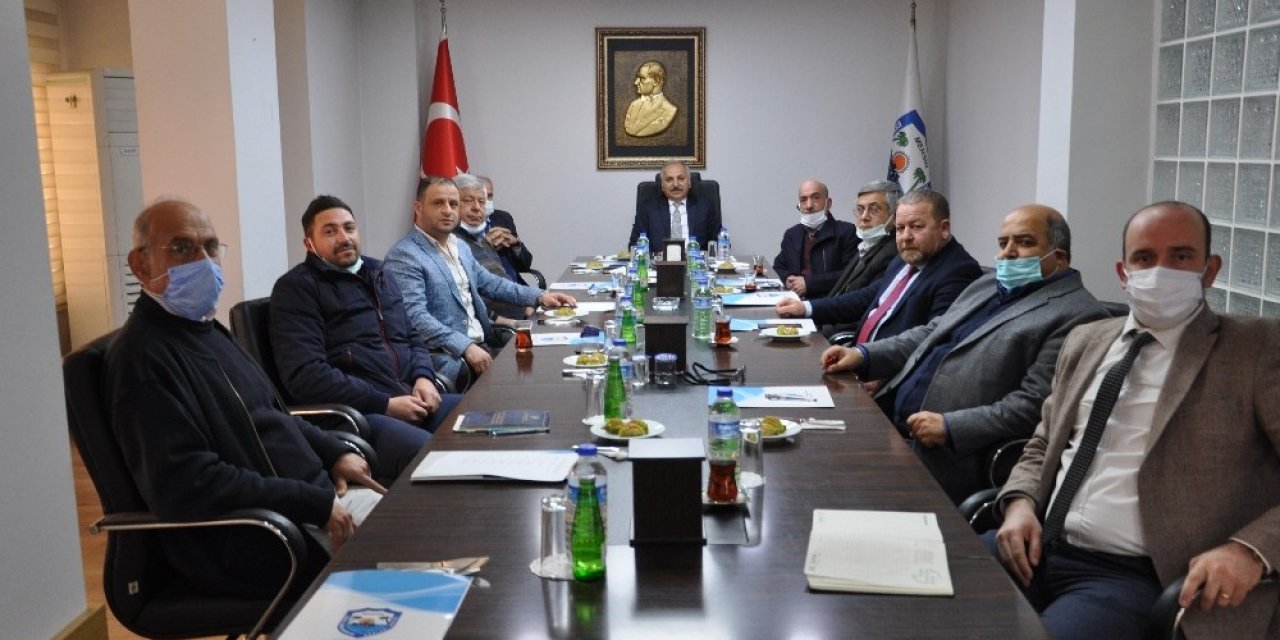 Dinçer: "toroslardaki Kıraç Alan Sanayi Sitesi Olarak İşaretlenmeli”