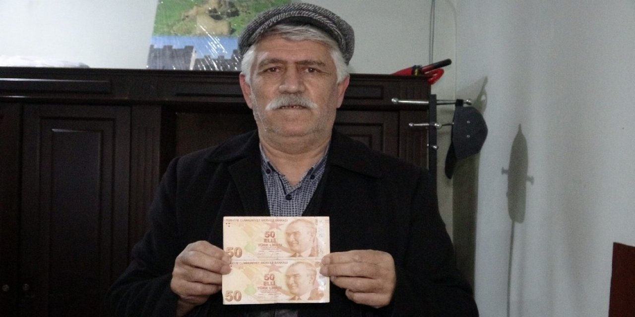 ’hatalı Basım’ 50 Lirayı, Satışa Çıkardı