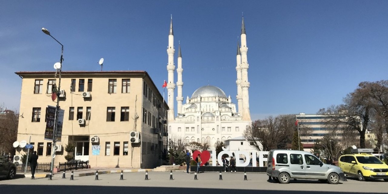 Iğdır’da Yalancı Bahar Havası