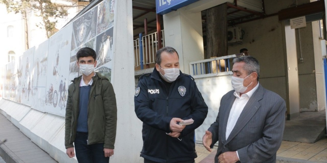 Liseli Mehmet’ten Örnek Davranış