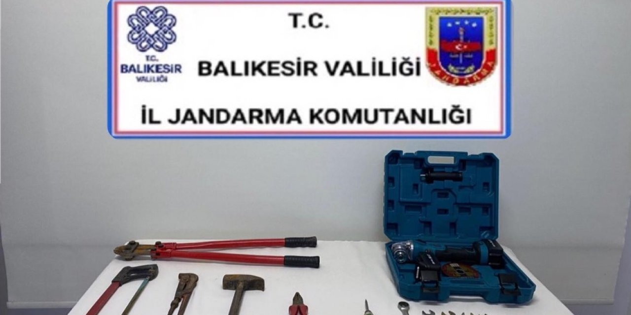 Jandarmadan Kablo Hırsızına Suçüstü