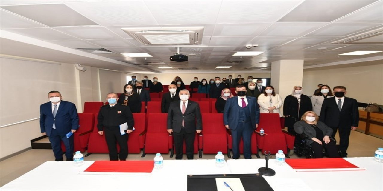 Vali Yıldırım:  “kadına Şiddet Tüm Dünyanın Kanayan Yarasıdır”